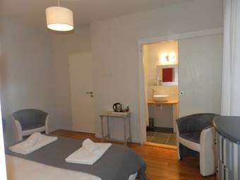 Hostal A La Fleur De Lys