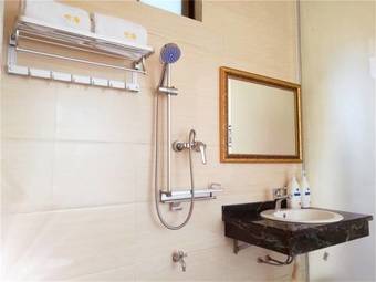 Posada Ting Hai Hotel