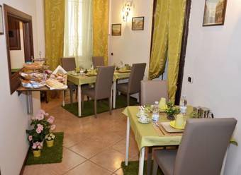 Bed & Breakfast A Castel Capuano