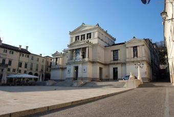 Hostal Locanda Mezzosale