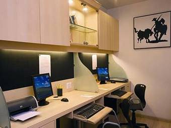 The Lemon Tree Hotel, City Center