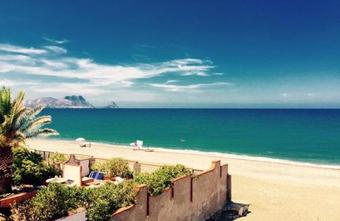 Alta Villa Beach B&B