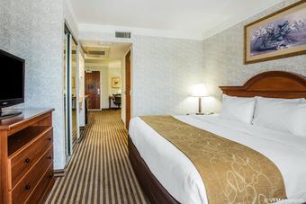 Hotel Comfort Suites