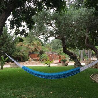 Bed & Breakfast Villa Giulia - Sicilian Luxury Garden