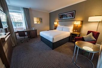Hotel Doubletree By Hilton Edinburgh Airport