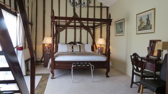 Bed & Breakfast Greyhound Cottage