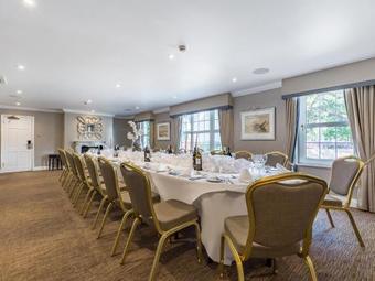 L?horizon Beach Hotel & Spa