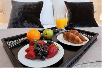 Plaza España Apartments