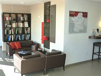 Hotel Balladins Superior Charleroi Airport