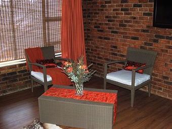 24 Onvrey Boutique Hotel