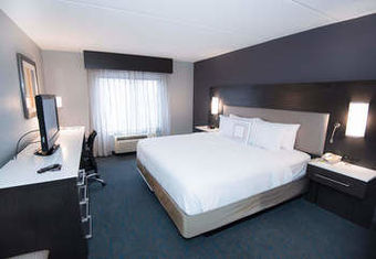 Hotel Fairfield Inn And Suites By Marriott Atlanta Airport North