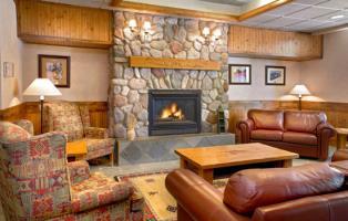 Hotel Coast Sundance Lodge