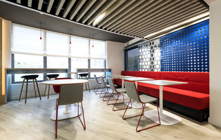 Hotel Holiday Inn Express Paris Velizy