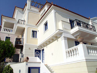 Kalimera Studios & Apartments