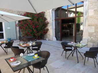 Bed & Breakfast La Cour Des Sens