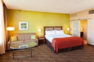 Hotel Holiday Inn Town Lake