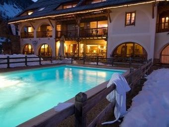 Hotel La Ferme De L'izoard