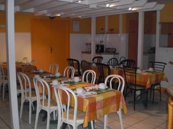 Fasthotel Plaisir