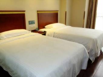 Greentree Alliance Jiangsu Suqian Muyang Yingbin Avenue Paris New City Hotel