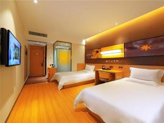 Iu Hotel Chongqing Changshou Fengcheng