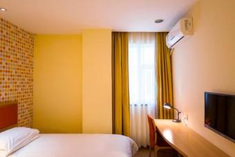 Hotel Home Inn Qingdao Jimo Heshan Road Datongma Square