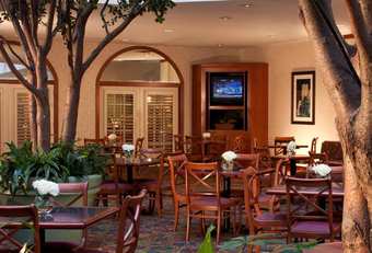 Hotel Embassy Suites Dallas - Near The Galleria
