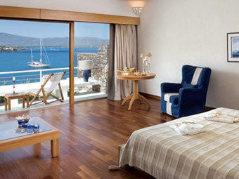 Elounda Peninsula All Suite Hotel