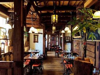 Hostal Landgasthof Am B�umchen