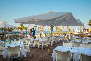 Hotel Louis Althea Beach