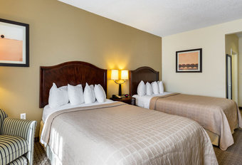 Hotel Quality Inn & Suites