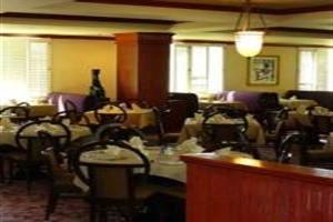 Hotel Embassy Suites Brea - North Orange County