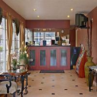 Hotel Howard Johnson Inn & Suites