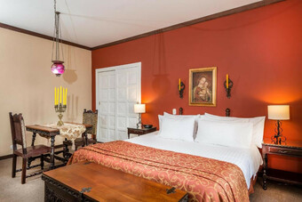 Hotel Dann Carlton Monasterio