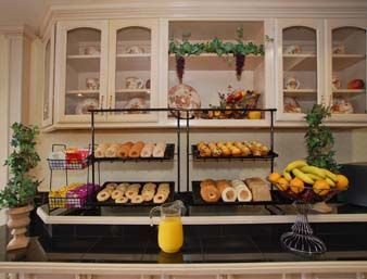 Hotel *comfort Inn & Suites*duplicate See 9717