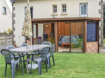 Holiday Home Avenue Du Tr�gor