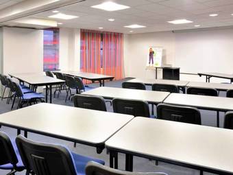 Hotel Ibis Styles Lille Marcq En Baroeul