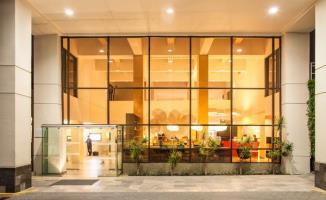 Fiesta Inn Aeropuerto Hotel