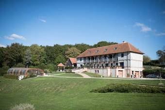 Holiday Home Le Clos Du Phare