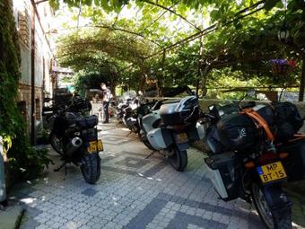 Hostal La Deka Guesthouse