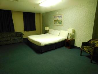 The Marlborough Hotel