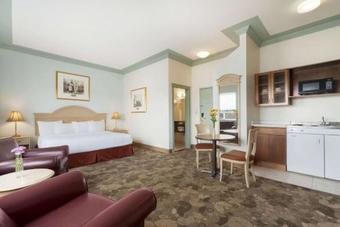 Hotel Days Inn & Suites By Wyndham Yellowknife