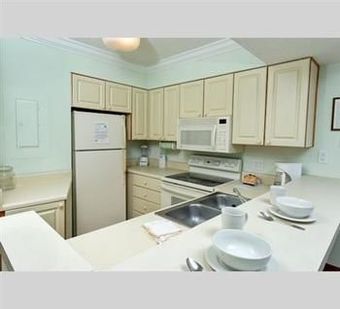 Hotel Sands Beach Club