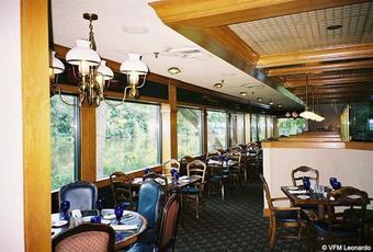 Hotel Hilton Milwaukee River