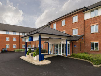Hotel Holiday Inn Express Gatwick Crawley