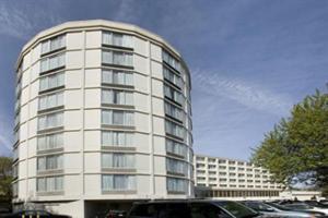 Laguardia Airport Hotel