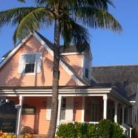 Hotel Valentines Resort & Marina