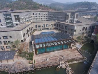 Gubei Water Town Gubei Zhi Guang Hotspring Hotel
