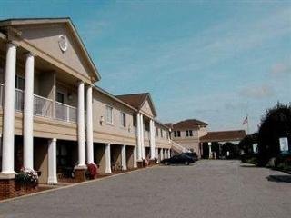 Hotel Senator Inn & Spa