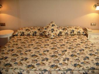 Aparthotel Vent De Garbi