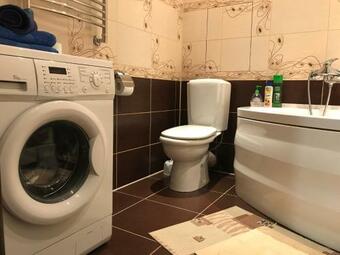 Vip Apartment On Prytyckaha 73